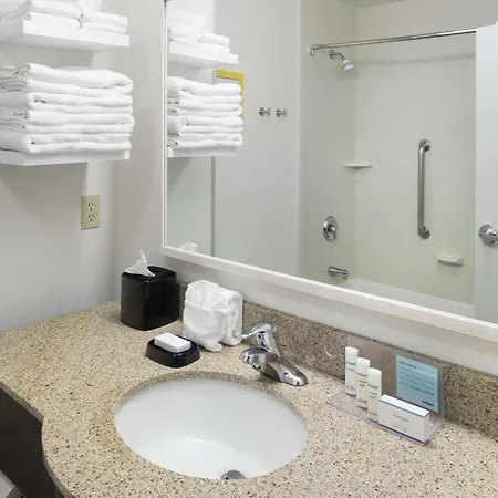 Hampton Inn & Suites Rochester-North Extérieur photo